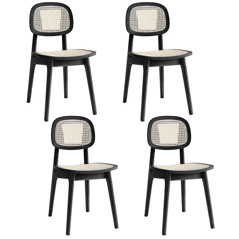 Sillas de comedor de ratán modernas muebles de comedor abiertos con patas de madera en acabado mate