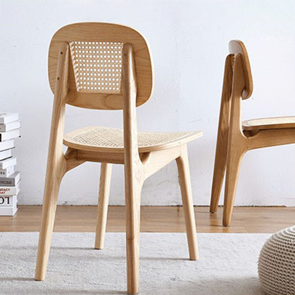Sillas de comedor de ratán modernas muebles de comedor abiertos con patas de madera en acabado mate
