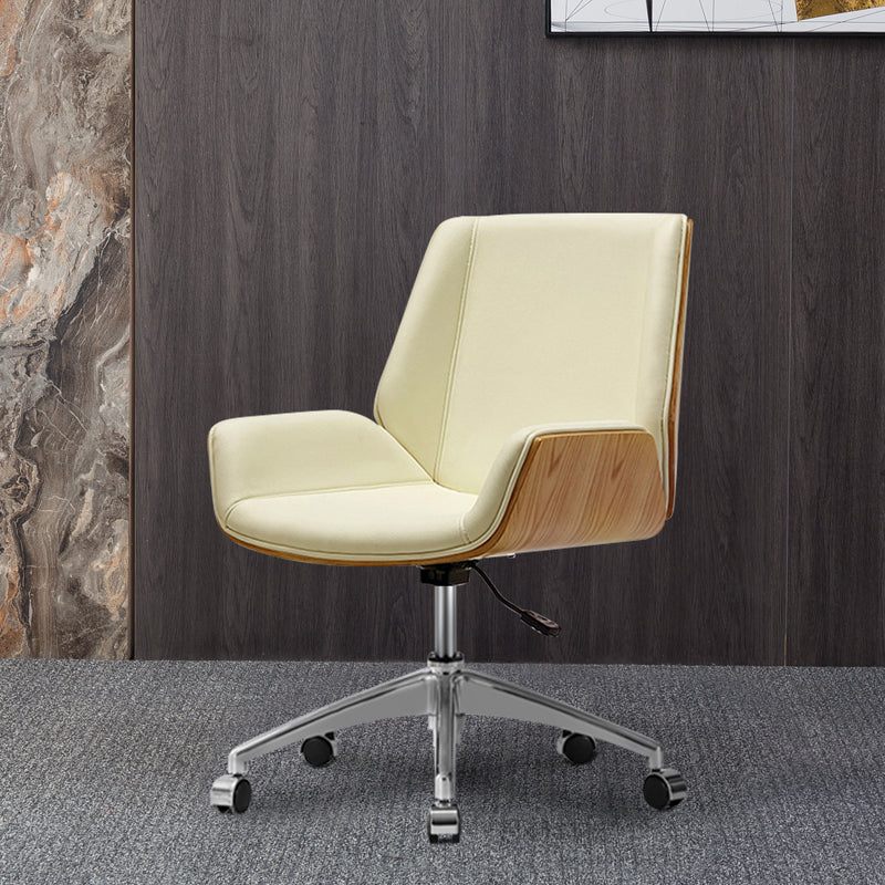 Ergonomischer, verstellbarer Bürostuhl mit silberner Metallbasis, moderner Bürostuhl