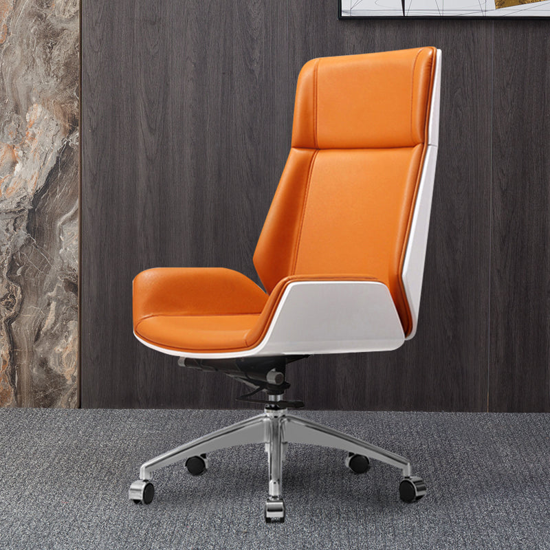 Ergonomischer, verstellbarer Bürostuhl mit silberner Metallbasis, moderner Bürostuhl