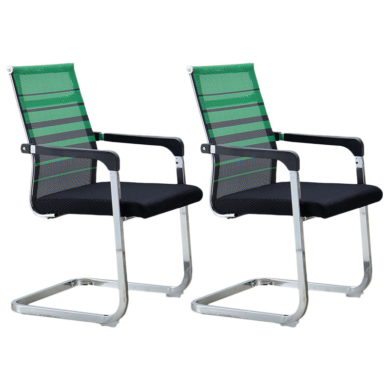 Sedia da ufficio in stile moderno, senza ruote, in rete, con braccioli fissi