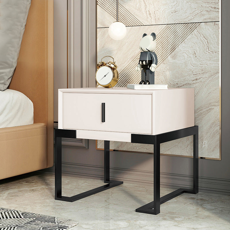 Midden-eeuwse moderne lederen nachttafel 1-lading 20 "lang nachtkastje met benen