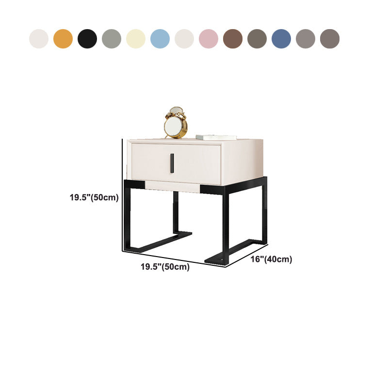 Midden-eeuwse moderne lederen nachttafel 1-lading 20 "lang nachtkastje met benen