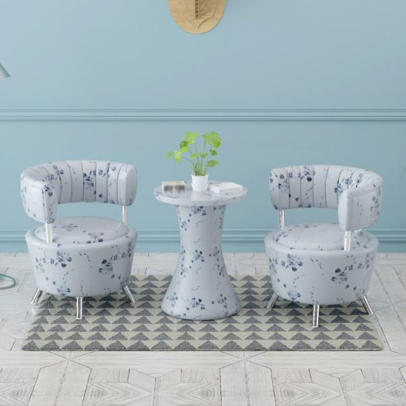 Chaise en cuir fausse 25,19 "L x 23,22" W x 27,55 "H Chaise sans bras