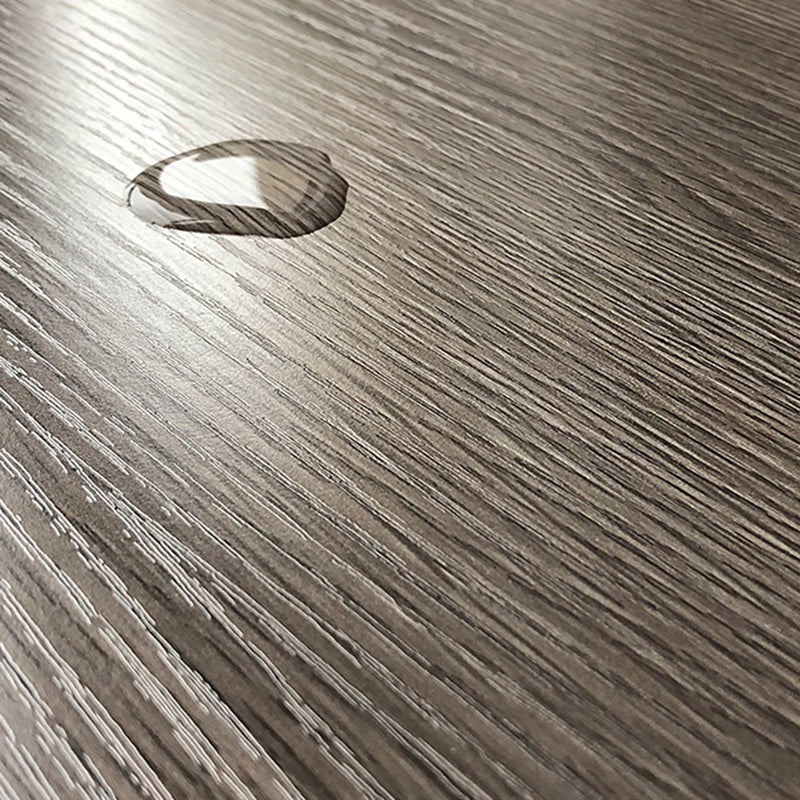 Modernes Holzpanel -Standardbett mit rechteckigem Kopfteil