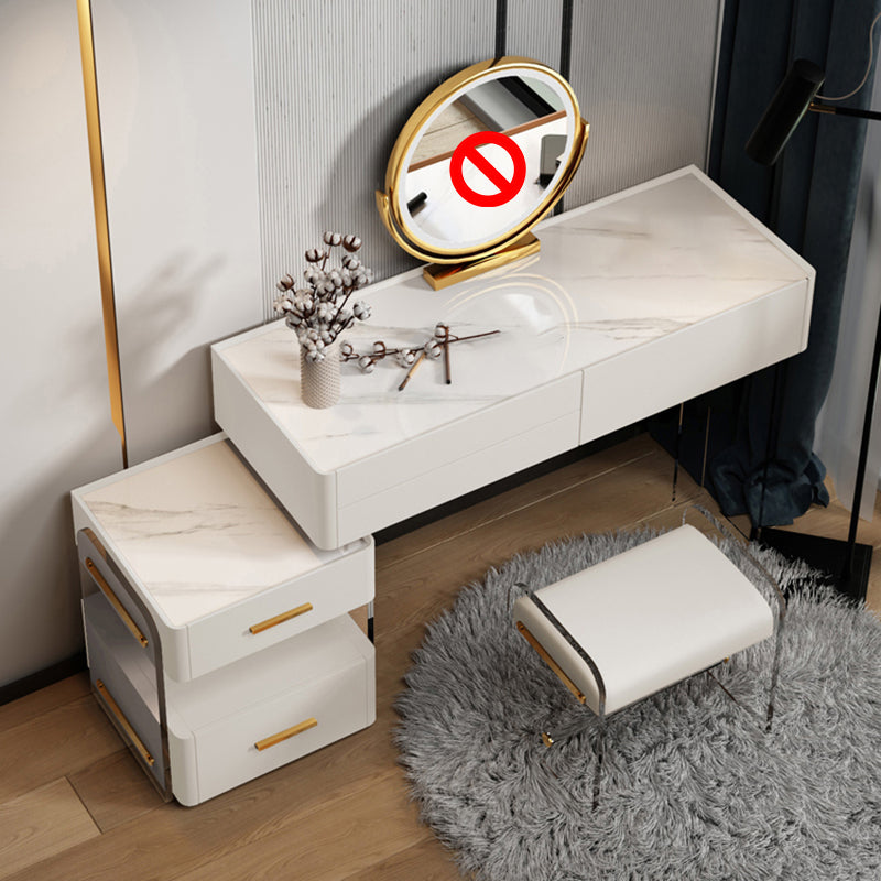 Set da tavolo da toeletta per vanilità per il trucco con trucco contemporaneo