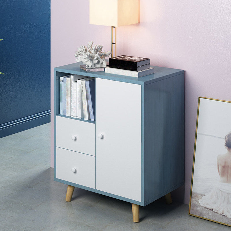 Mobile accento in legno con cassetti mobili laterali contemporanei