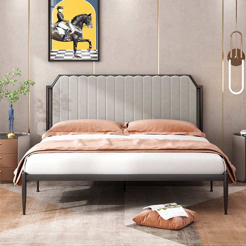 Leather Bed,Queen Metal Frame Panel Bed with Scooped Headboard Gray Black Clearhalo 'Bedroom Furniture' 'Beds' 'furn' 'furn_beds' 'Furniture' 5517690
