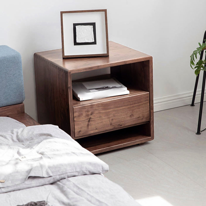 Table de nuit moderne de 20 "H lit en bois massif en bois d'ouverture