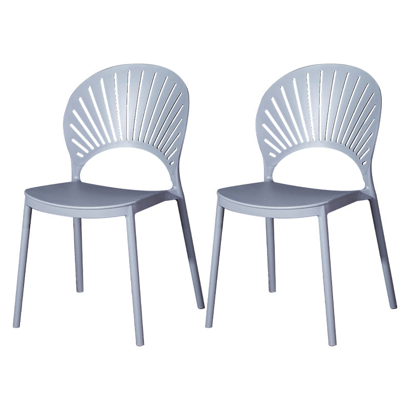 Sedia di plastica moderna aperta mobile da pranzo sul retro in finitura opaca