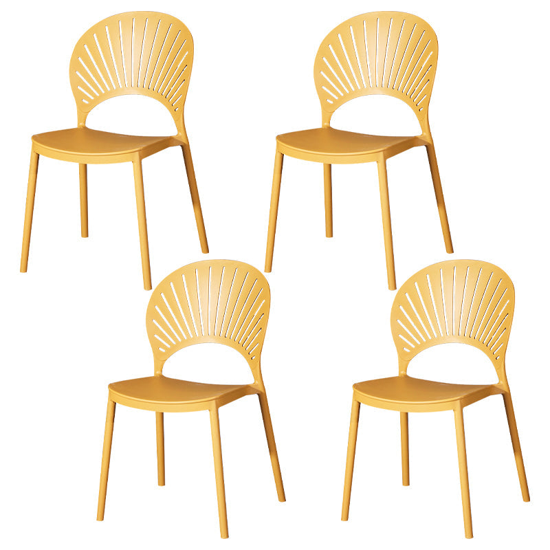 Sedia di plastica moderna aperta mobile da pranzo sul retro in finitura opaca