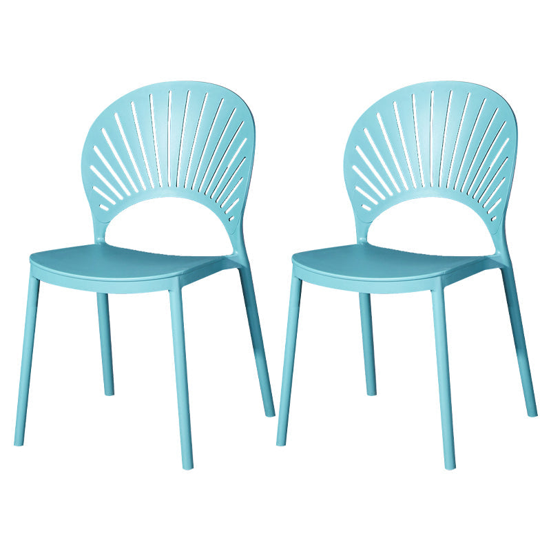 Sedia di plastica moderna aperta mobile da pranzo sul retro in finitura opaca