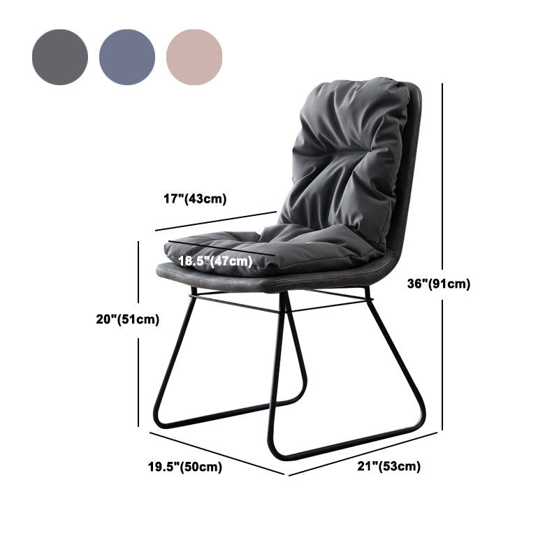 現代的なメタルダイニングルームチェアアームレス布張りのサイドチェア