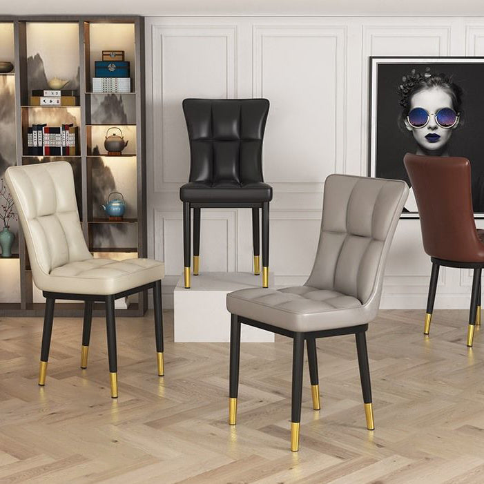 Silla de comedor de cuero Glam Parsons con patas de acero en acabado mate para el hogar