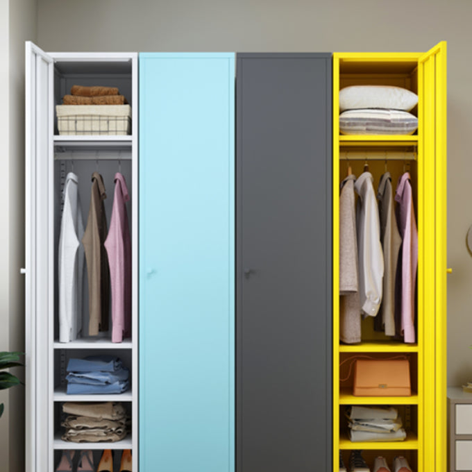 Stalen eigentijdse garderobe -armoire met benen scharnierende opbergkast