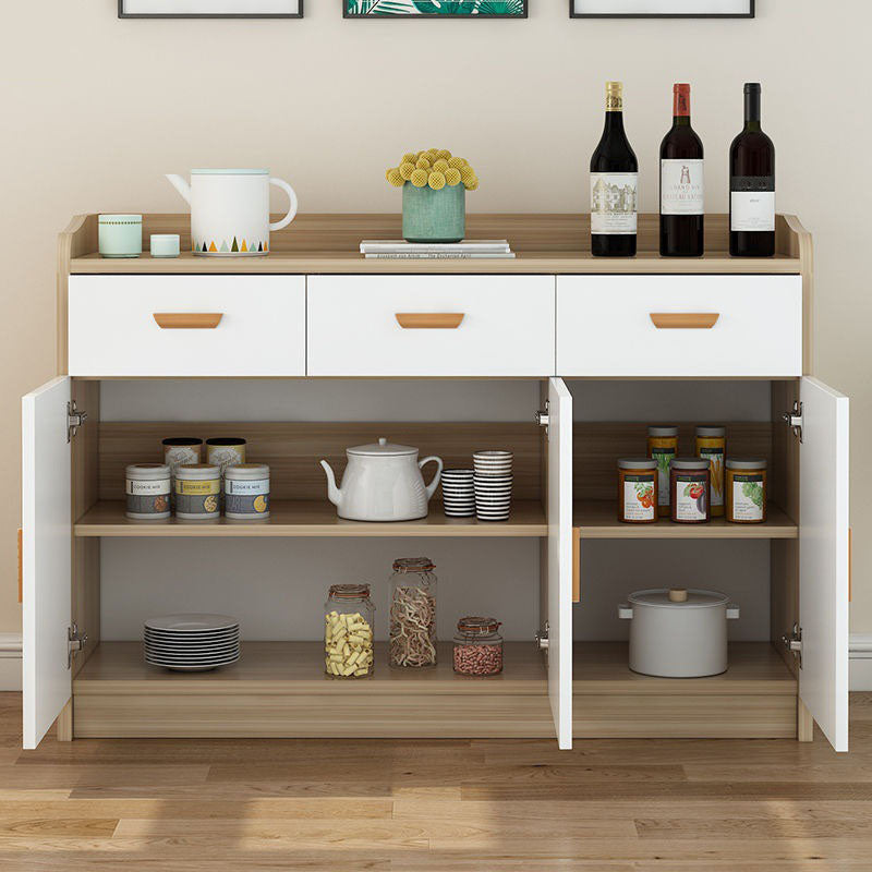 Sideboard in legno ingegnerizzato contemporaneo con porte e cassetti per sala da pranzo