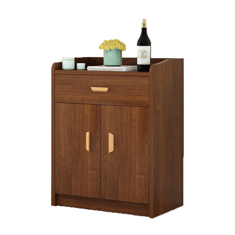 Sideboard in legno ingegnerizzato contemporaneo con porte e cassetti per sala da pranzo