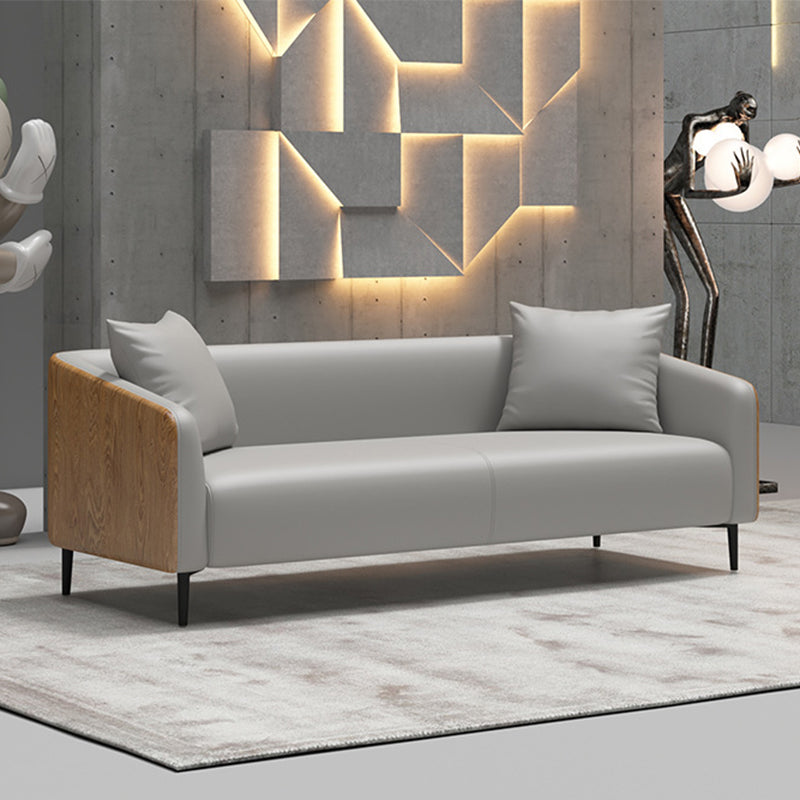 Grijze faux lederen eigentijdse hellende arm standaard bank voor woonkamer