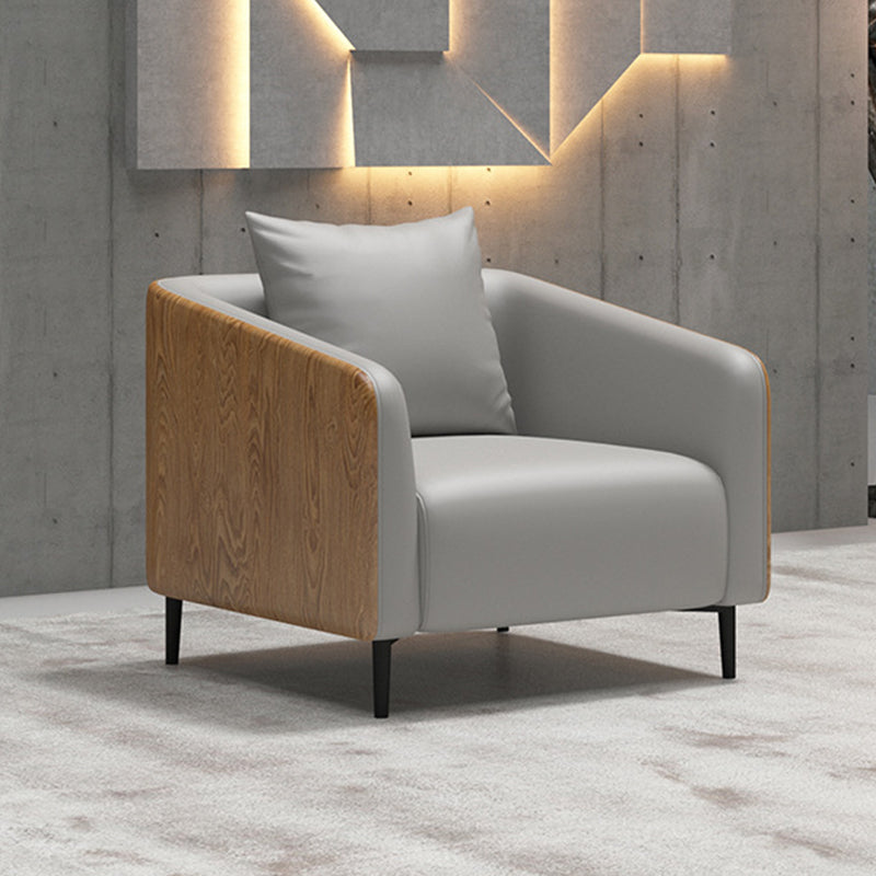 Grijze faux lederen eigentijdse hellende arm standaard bank voor woonkamer