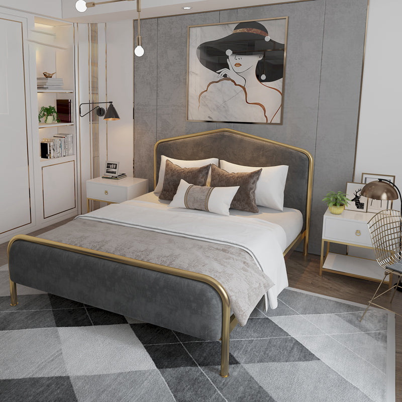 Metallpolsterbett mit Camelback Kopfteil Low Profile Bett