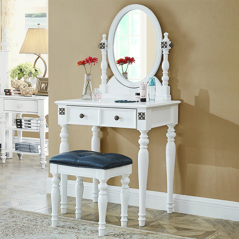 Tradizionale tavolo da banco di vanità per trucco in legno in marrone e bianco per camera da letto