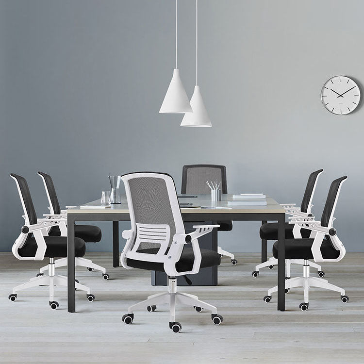 Hoher Rückenstuhl für zeitgenössische verstellbare Waffenbüros mit Rädern