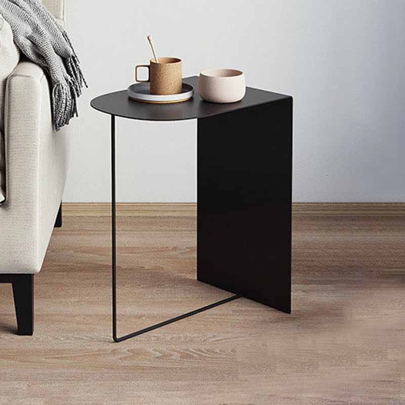 15,75 "w x 11,81" d x 19,69 "tavolo laterale di metallo h tavolo da estremità geometrica semplice