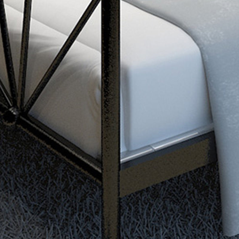 Fiame letto di ferro contemporaneo da 39,76 "H-griglie a grigio a filo aperto