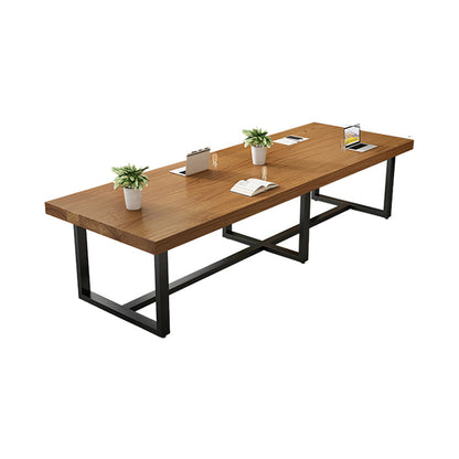 Scrivania per ufficio in legno di pino industriale scrivania rettangolare marrone con cavalletto in metallo