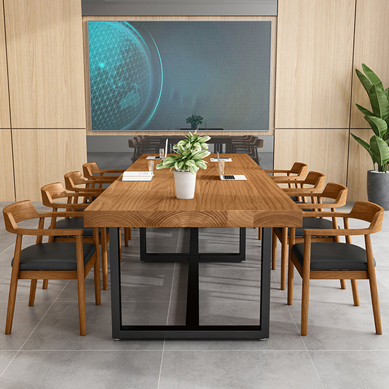 Scrivania per ufficio in legno di pino industriale scrivania rettangolare marrone con cavalletto in metallo