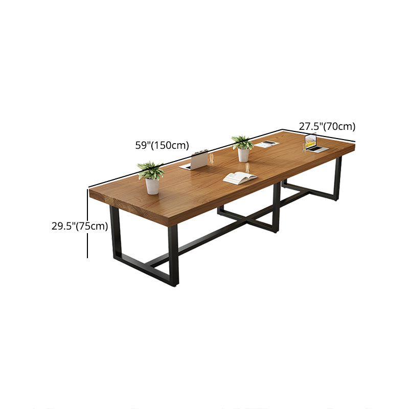 Scrivania per ufficio in legno di pino industriale scrivania rettangolare marrone con cavalletto in metallo