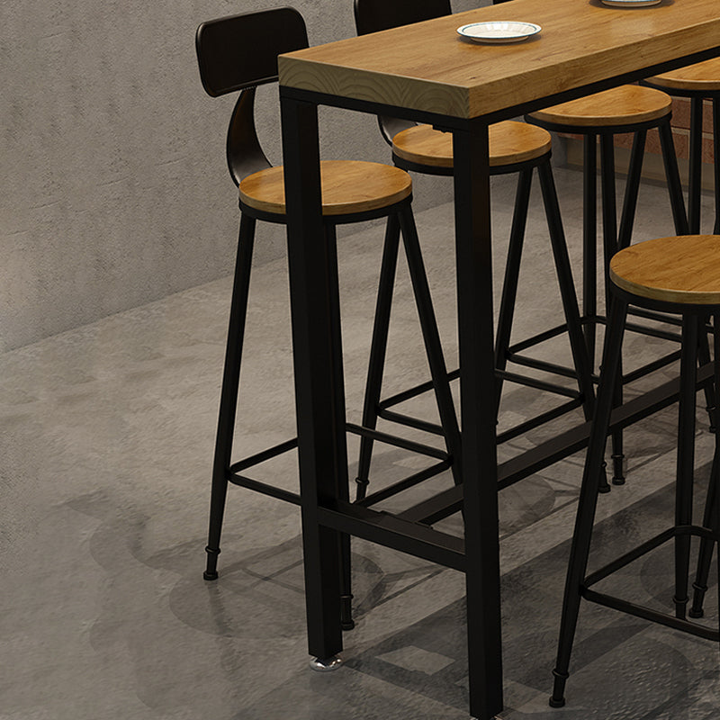 Tavolo da barra da barra da barra in metallo industriale in legno in legno di pino naturale con cavalletto