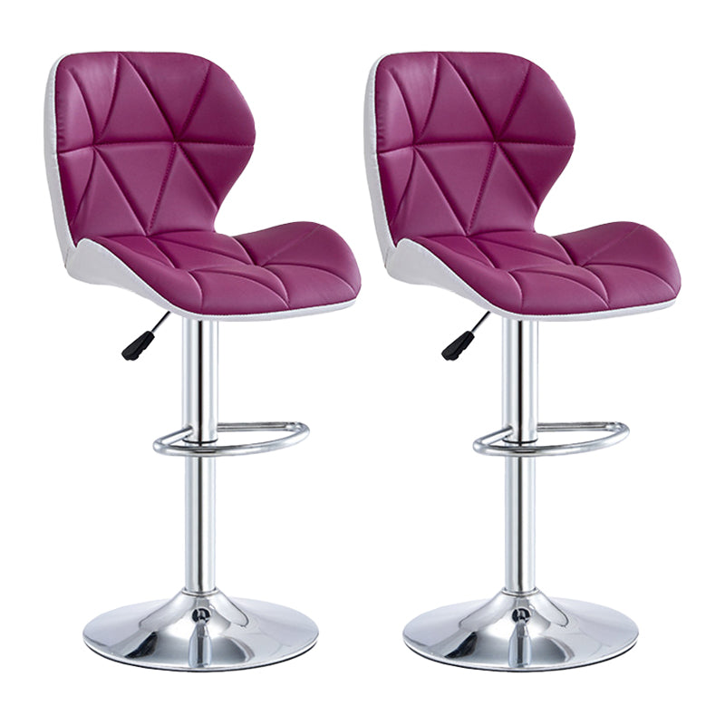 Moderne metalen barkruk van kunstleer met matte afwerking
