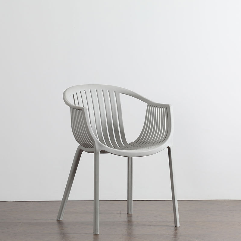 Chaise d'arme à chaises de salle à manger contemporaine avec des jambes en plastique pour la maison