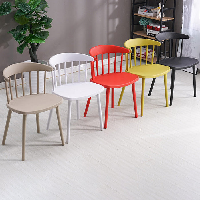 Sillas sin brazo de silla de comedor de estilo contemporáneo con patas de plástico para el hogar