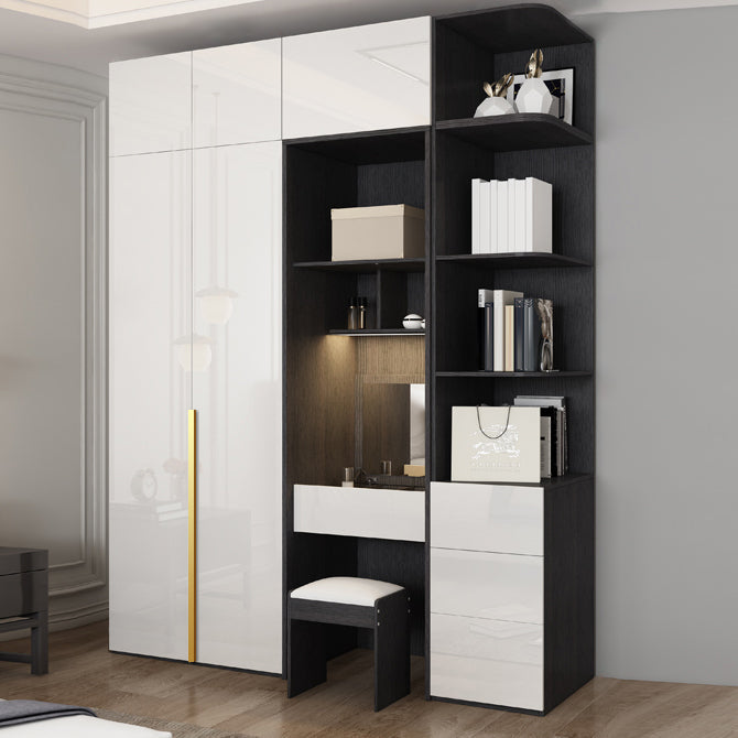 Moderner Kleiderschrank Armoire