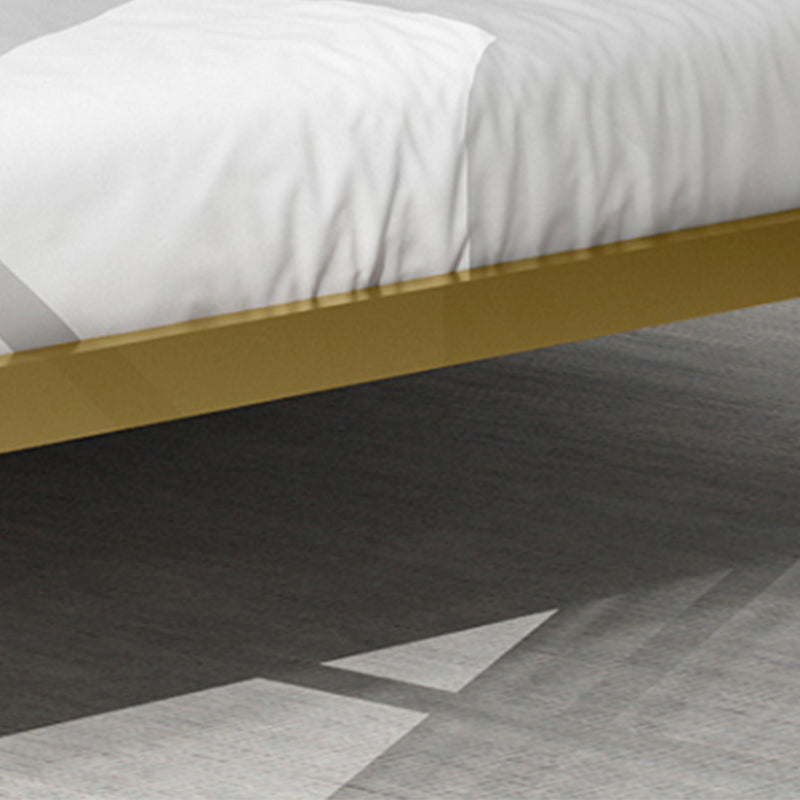 Open frame bed met hoofdeinde en voetbord rechthoekig hoofdeinde