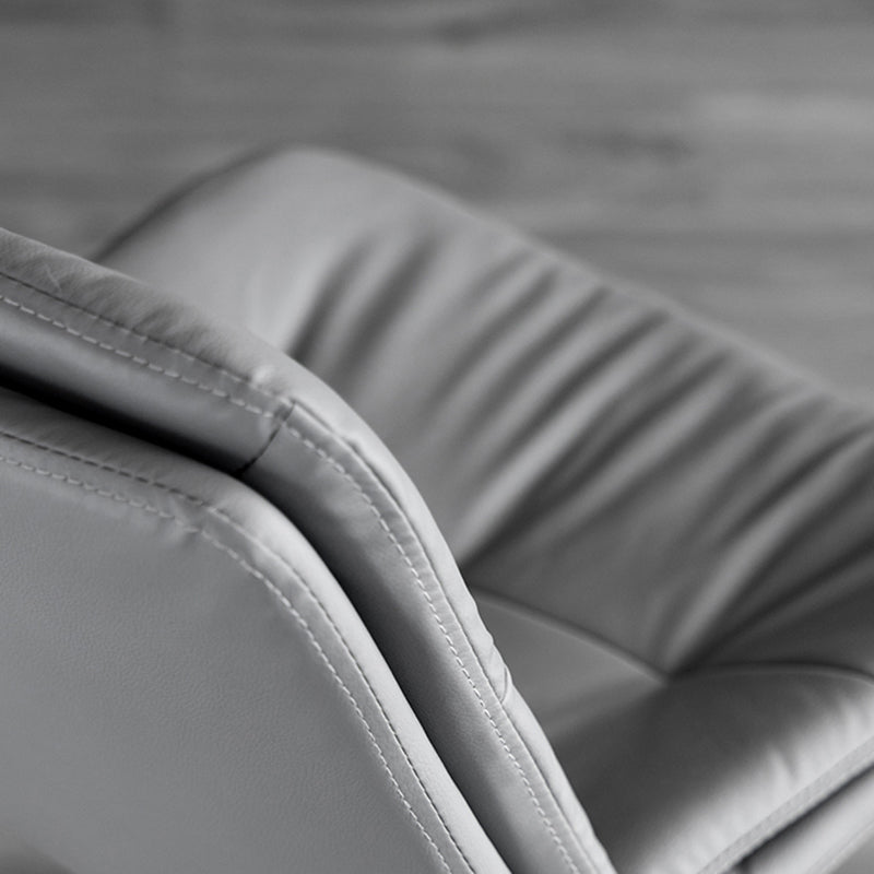 Scandinavian Metal Barstool Faux Leather Counter Stool With Chrome Base in Matte Finish Clearhalo 'Bar Furniture' 'Bar Stools' 'bar_stools' 'furn' 'furn_bar_stools' 'Furniture' 'Kitchen & Dining Furniture' 5569344