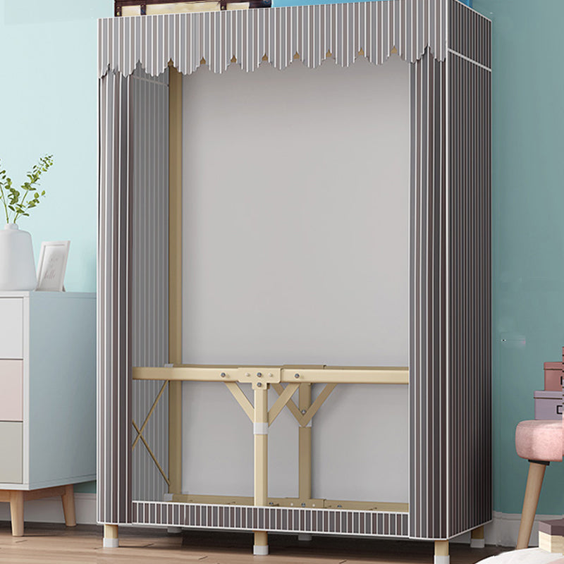 Gouden stalen frame garderobe armoire eigentijdse garderobe voor slaapkamer