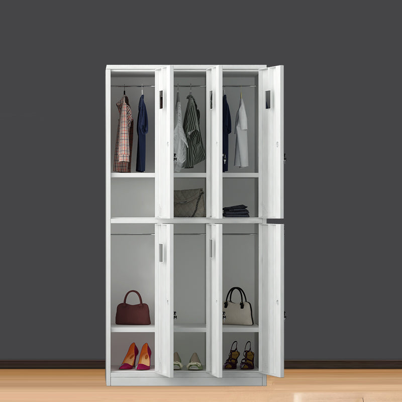 Armoire de rangement intérieure contemporaine avec porte métallique