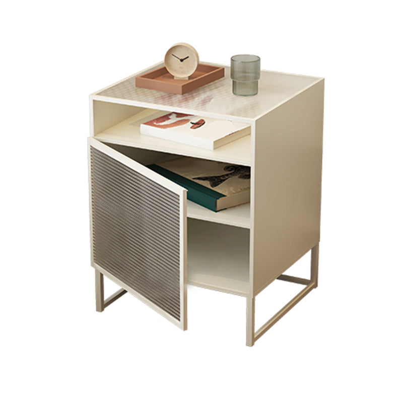 Modern 23 pollici H comodini galss top 1 gambe da tavolo da notte con porta