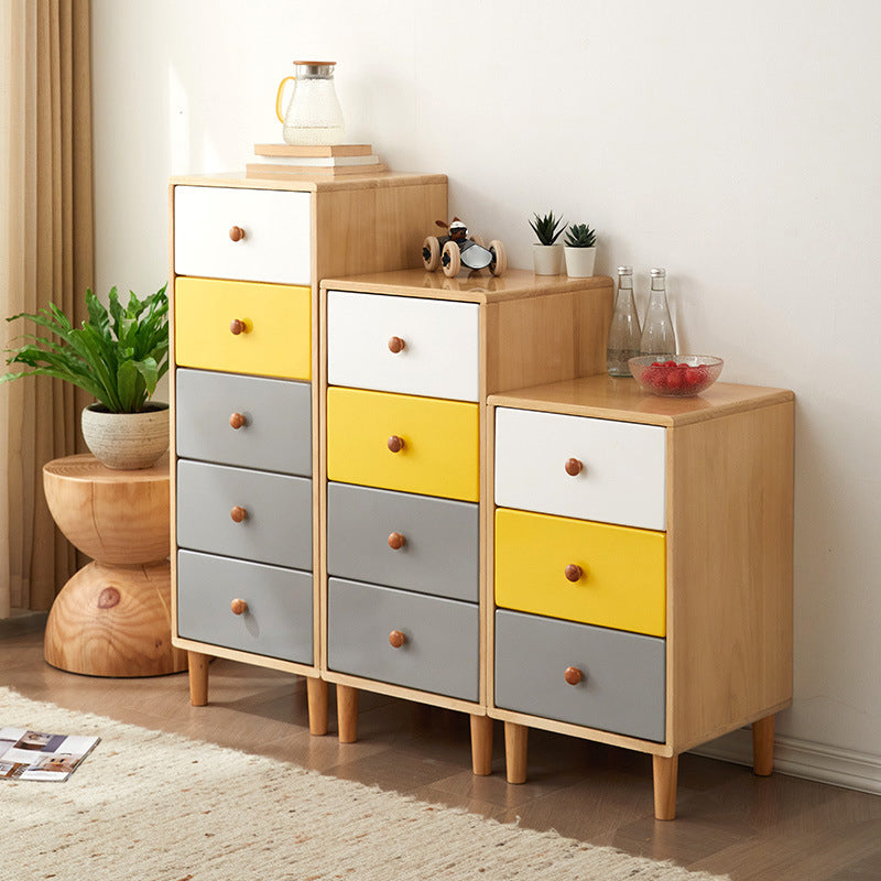 Moderno cassa in legno massiccio con 4 gambe naturali e cassetti morbidi