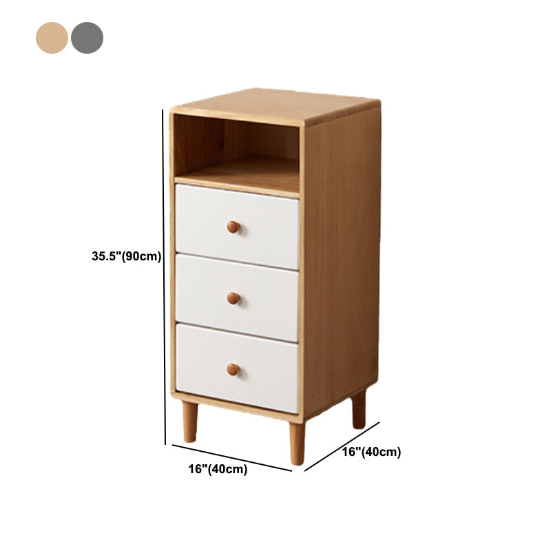 Moderne massieve houten borst met 4 natuurlijke benen en zachte close -laden