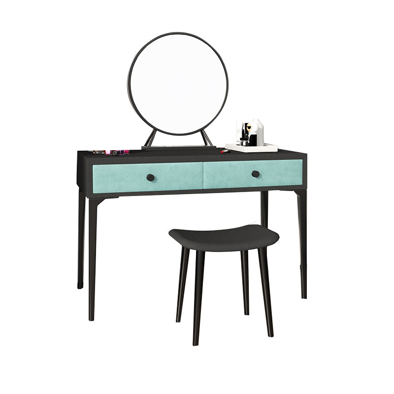 Metall -Waschtisch mit Stuhl und Spiegel in schwarz/weißer Waschtisch