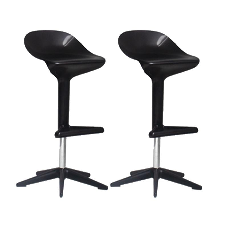 Sgabello da barretta di altezza regolabile scandinava