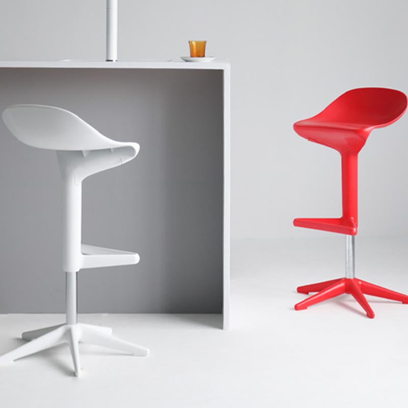 Sgabello da barretta di altezza regolabile scandinava