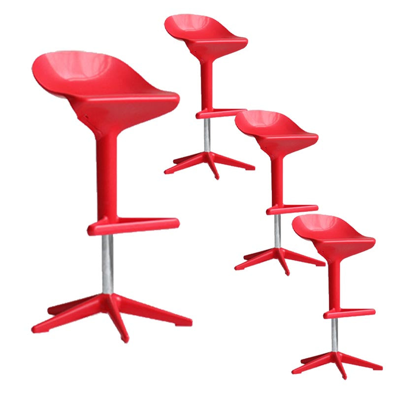 Sgabello da barretta di altezza regolabile scandinava