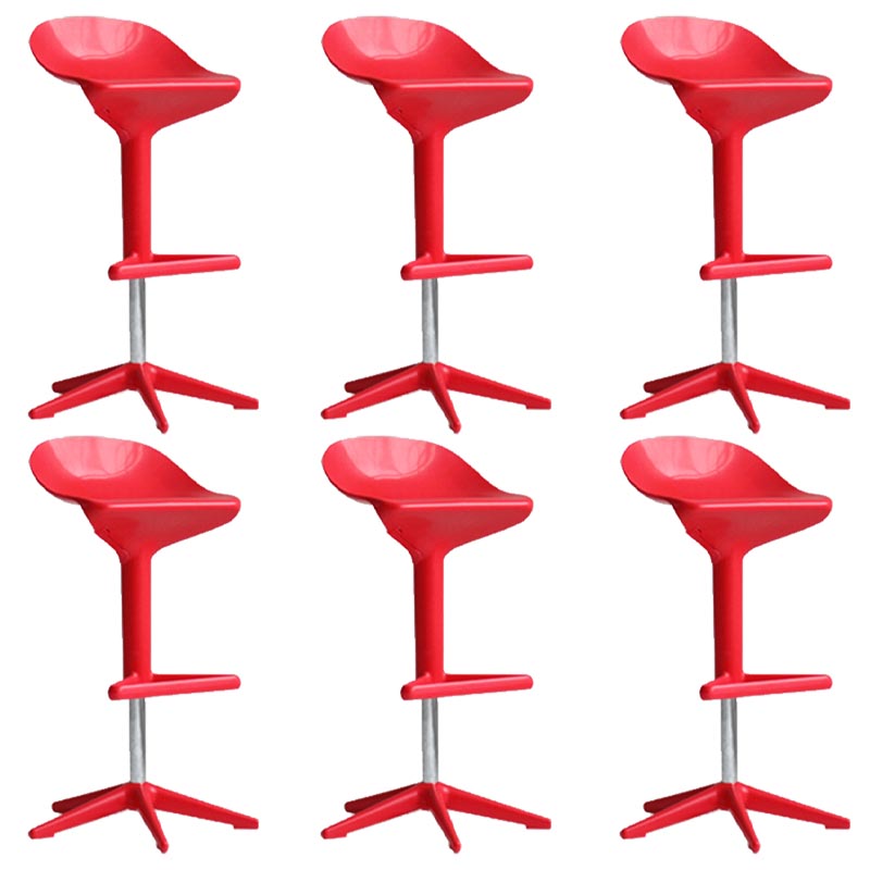 Sgabello da barretta di altezza regolabile scandinava