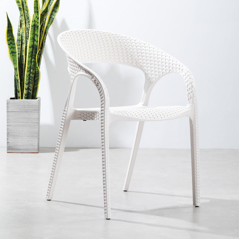 Modern Style Dining Chair Plastic Arm Chair with Plastic Legs for Kitchen