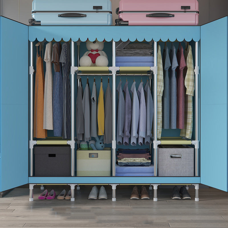 Armario de marco de metal plateado Armario de vestuario de estilo moderno para dormitorio